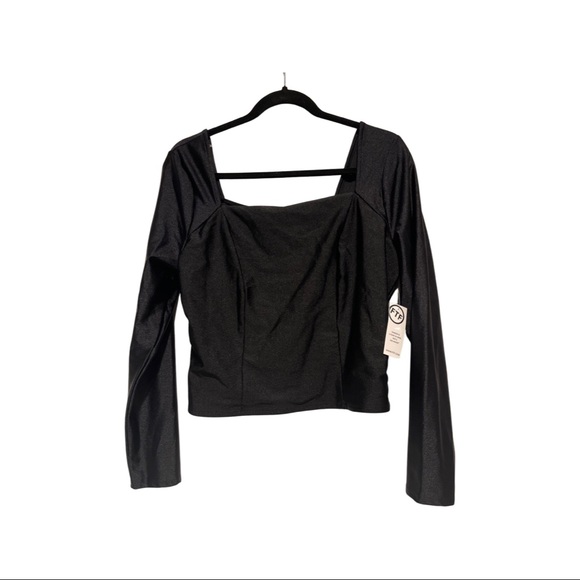 Fashion to Figure Tops - Square neck top.